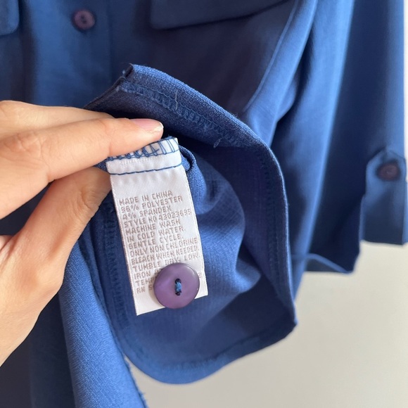 TanJay Blue Button-down Blouse size 10 - Picture 5 of 7